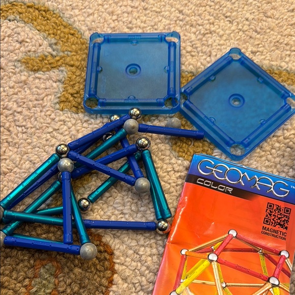 Geomag Magnetic Building Set - Picture 4 of 4